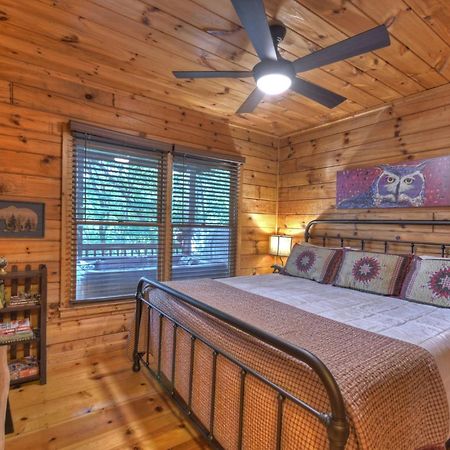 Bearfoot Ridge Wood-Burning Fireplace Cozy Hot Tub Serene Views Ellijay Eksteriør billede