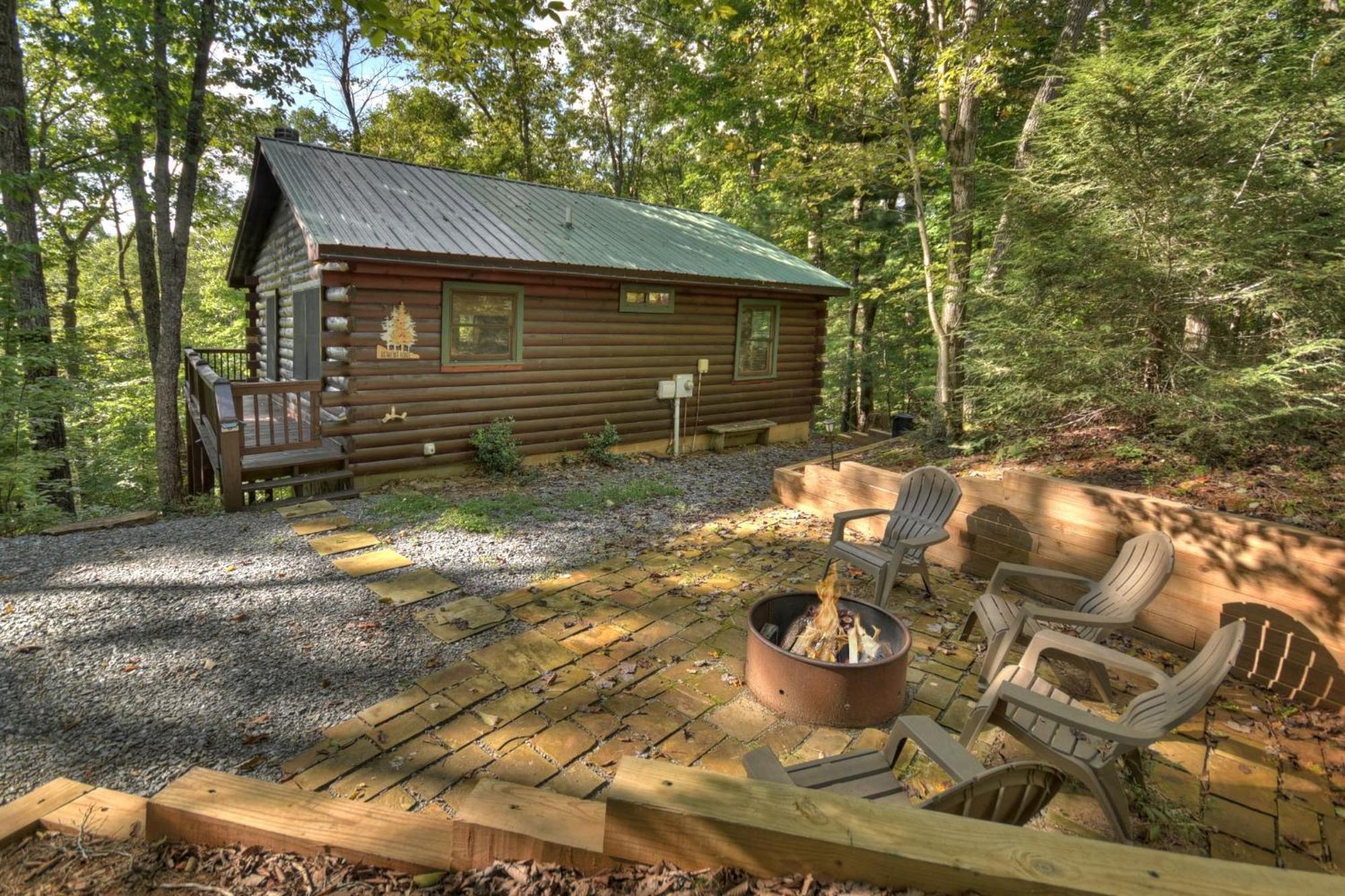 Bearfoot Ridge Wood-Burning Fireplace Cozy Hot Tub Serene Views Ellijay Eksteriør billede